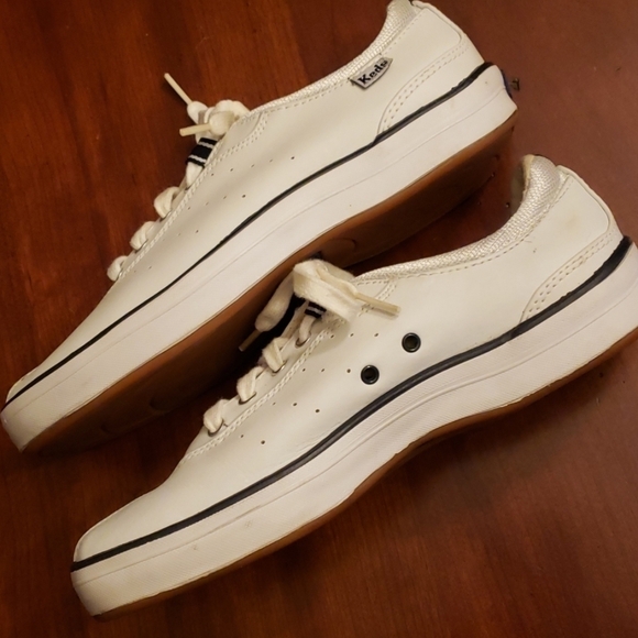 KEDS White & Navy Faux Leather Sneakers VGUC - Picture 5 of 8